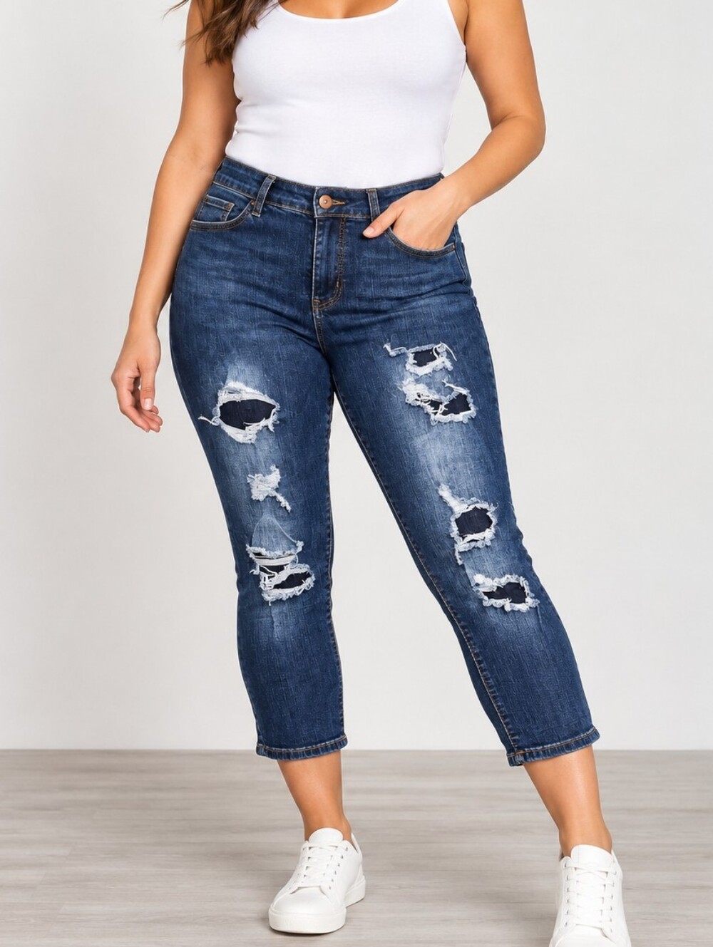 !iT Kylie Women’s Jeans Size 16 High Rise Curvy Skinny Capri Distressed Blue